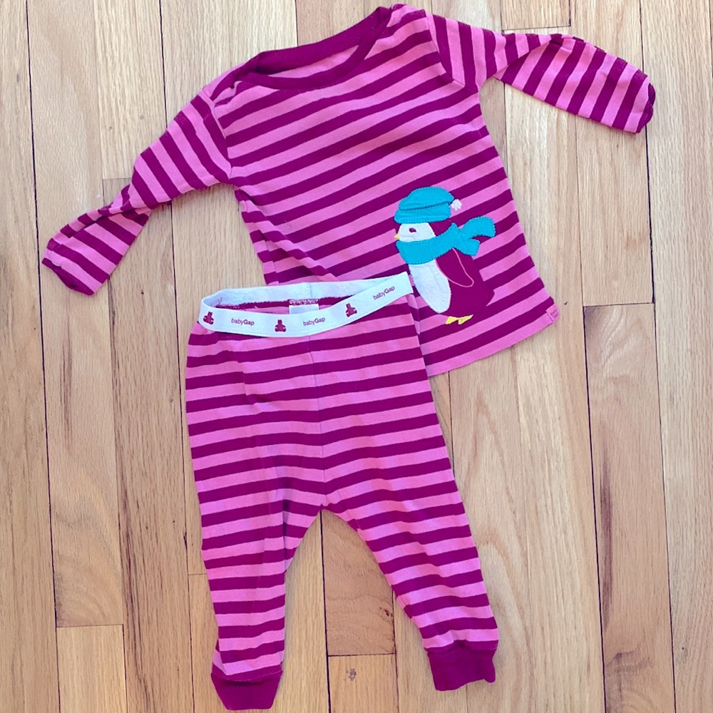 Baby GAP baby girls striped pajamas
